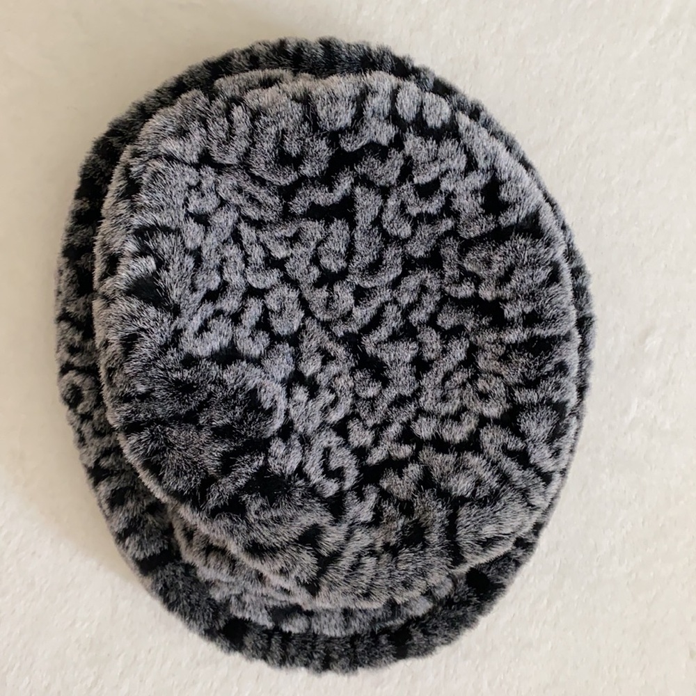 {VTG} Ben Berger | Faux Fur Leopard Print Bucket Hat 90s Y2K Gray/Black (OS) - Picture 3 of 14